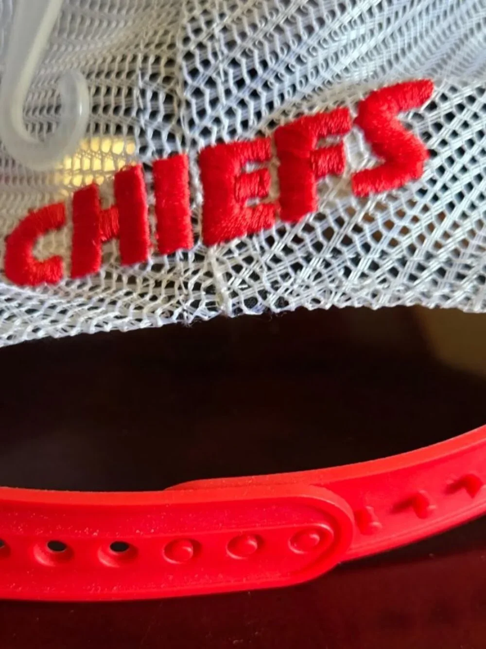 NFL Kansas City Chiefs Boys High StepTrucker Hat w Brushstroke Stripes